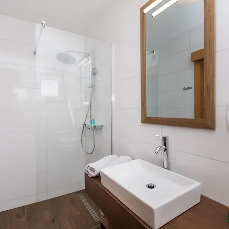 Franko By Interhome * Vodice