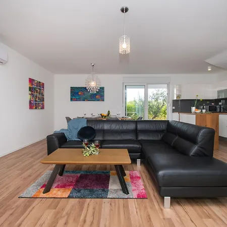 Franko By Interhome *