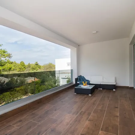 Franko By Interhome *