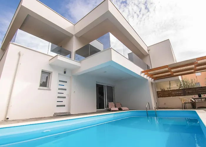 Franko By Interhome Vodice